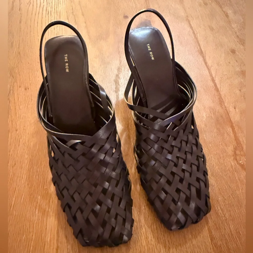 The Row Heels - Picture 2 of 4